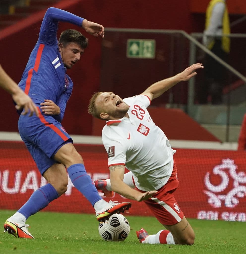 Polonia logra empatar ante Inglaterra de último minuto 1-1 el encuentro de eliminatoria rumbo al Mundial de Catar 2022. Harry Kane abrió el marcador al minuto 72' y ya, al filo del partido, Damian Szymánski logró sumar puntos para la escuadra polaca.