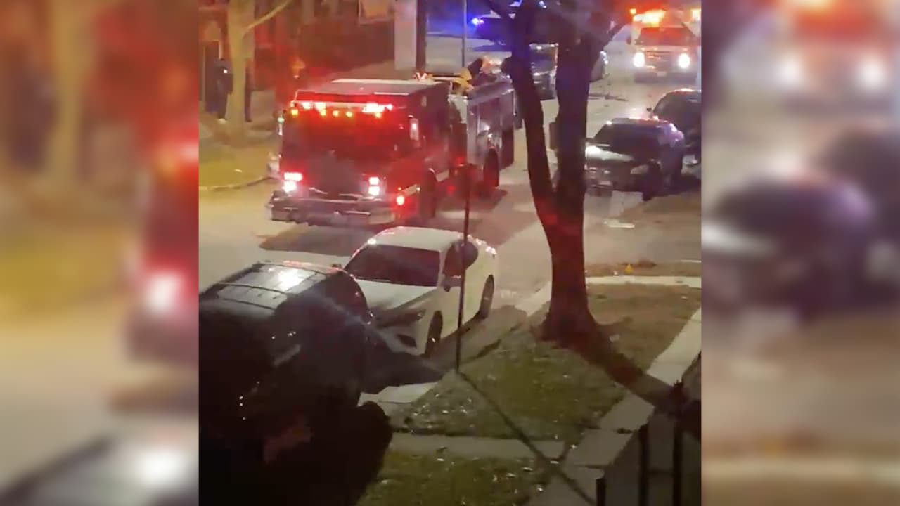 Tiroteo deriva en choque al Sur de Chicago; hay un hombre muerto y una mujer herida