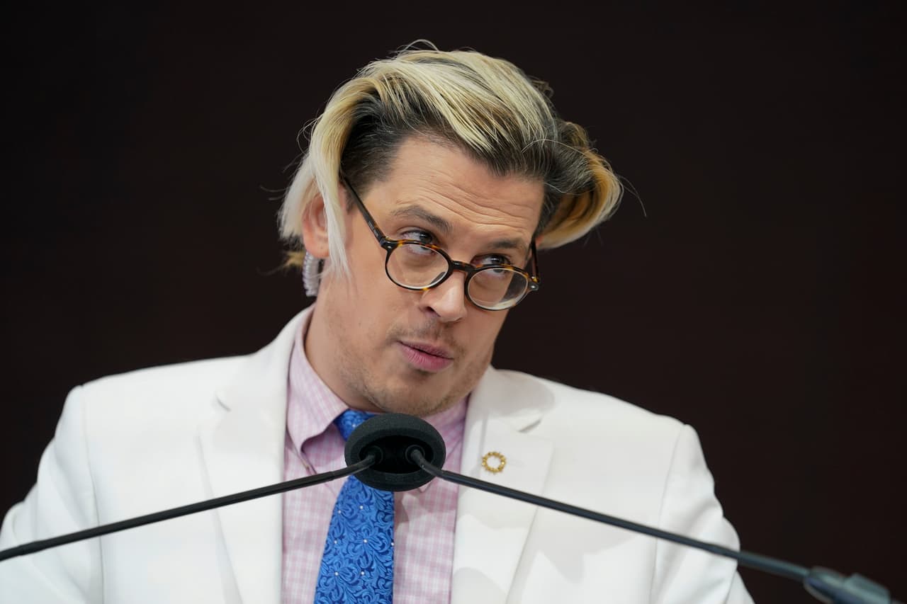 El provocador británico de extrema derecha Milo Yiannopoulos ya ha sido deportado tras su detención en Estados Unidos