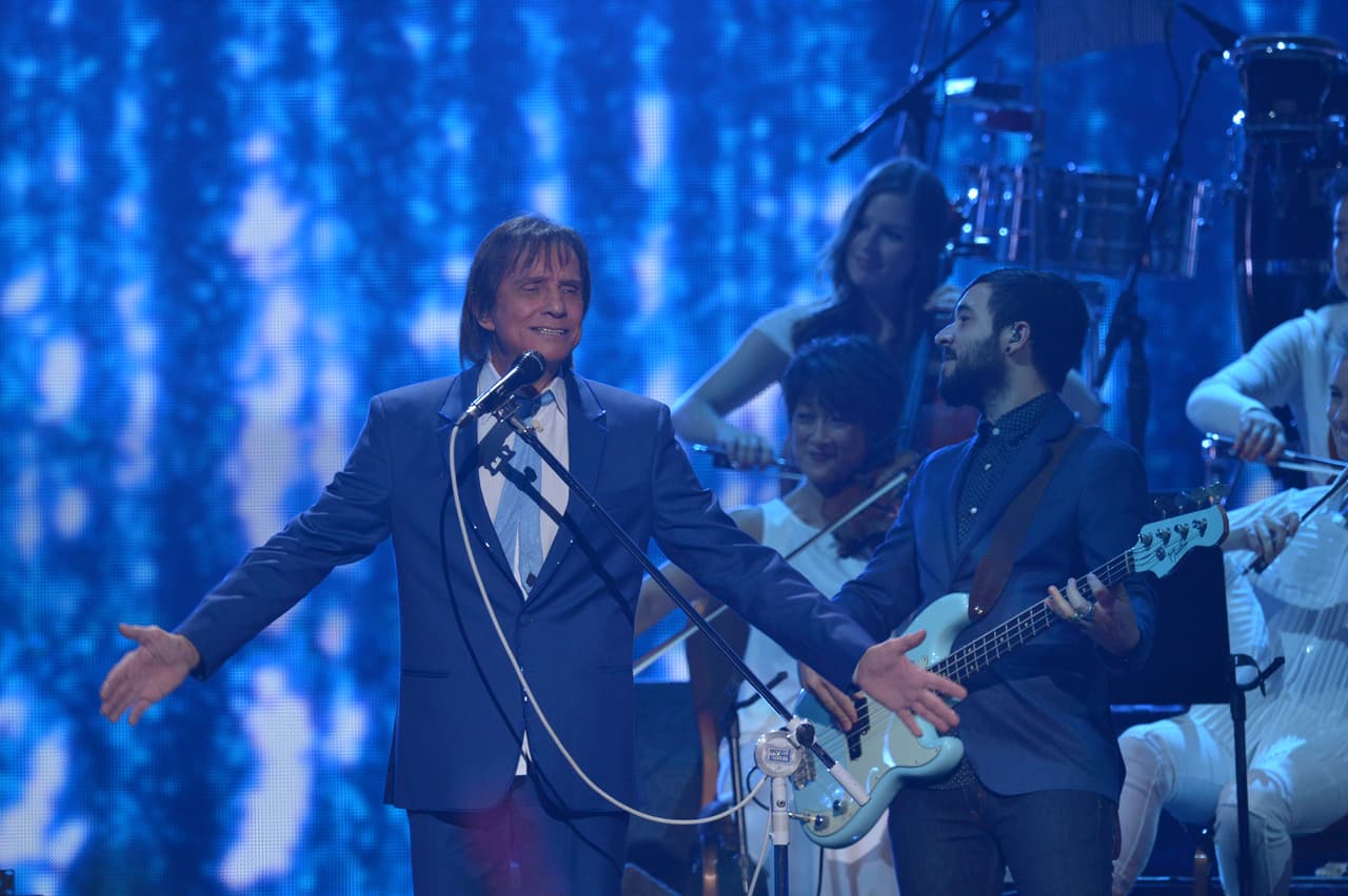 Al entonar ‘Te Amo Te Amo’ surgió un romanticismo inigualable y pegajoso.