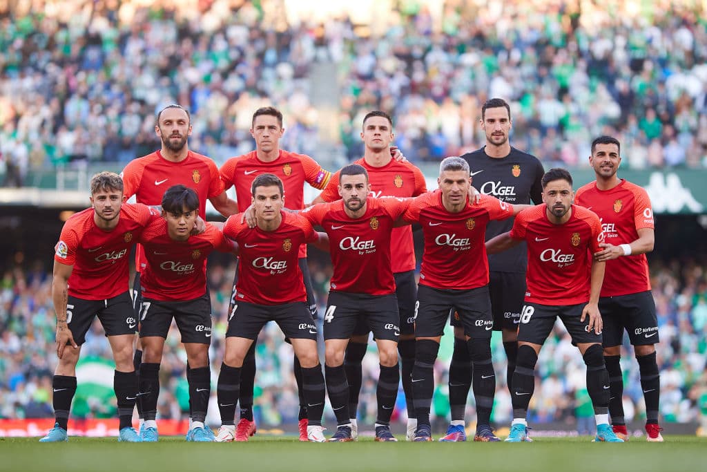 Real Betis suma un triunfo en casa ante Mallorca, con marcador de 2-1 durante la J25 en La Liga. Alexandre Moreno Lopera (25’) y Willian José, de penalti (83’), le dan el triunfo sobre la única anotación por parte de Vedat Muriqi al 75’; Lainez y Guardado fueron convocados para el encuentro.