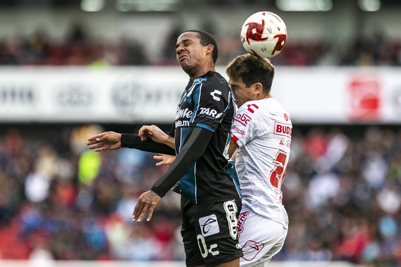El Querétaro dominó a los Xolos de principio a fin y terminó goleándolos por 3-0 con goles de Nahuelpán, Ruiz y Castillo.