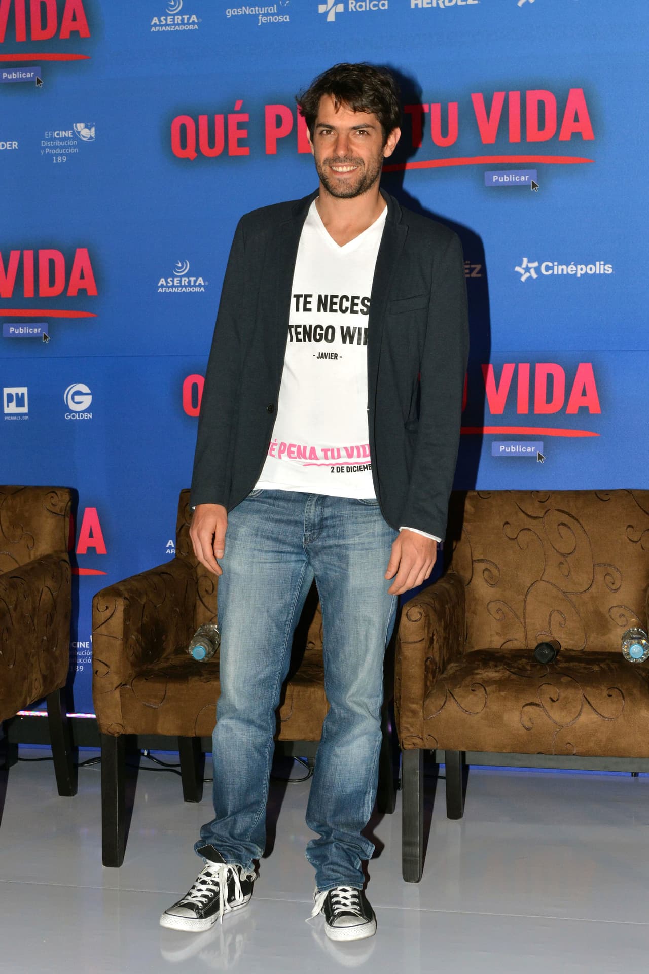 Sería en el año 2008 cuando recibiría otra de sus grandes oportunidades en el séptimo arte, pues participó en la película mexicana 'Arráncame la vida', en donde llevó uno de los roles principales. En esta misma película conoció a la actriz
<b><a href="http://www.univision.com/temas/ana-claudia-talancon">Ana Claudia Talancón</a></b>, con quien tuvo una relación de 4 años de noviazgo.