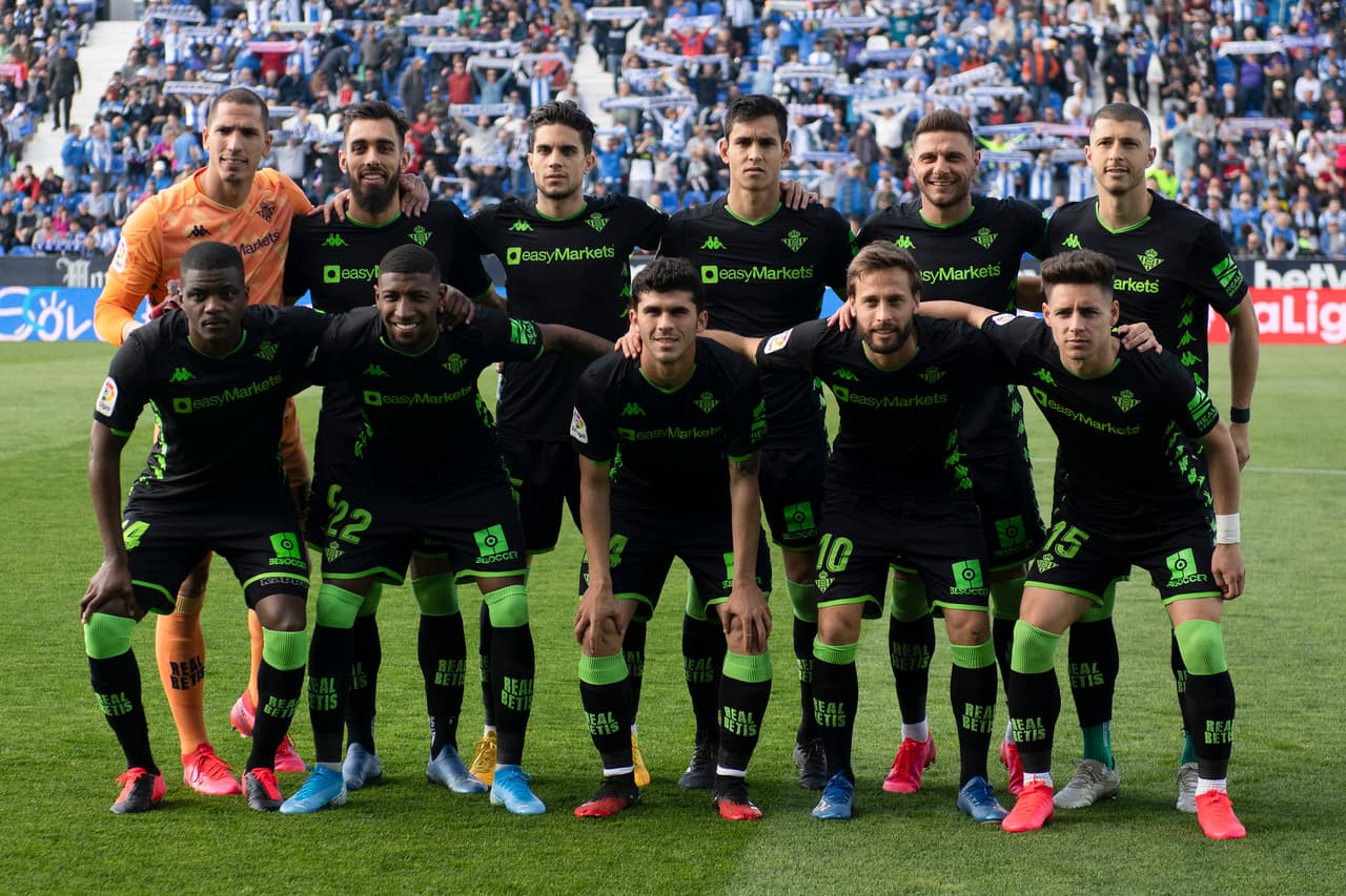 La posesión del balón al inicio del partido era mas para el Betis a pesar de la presión.