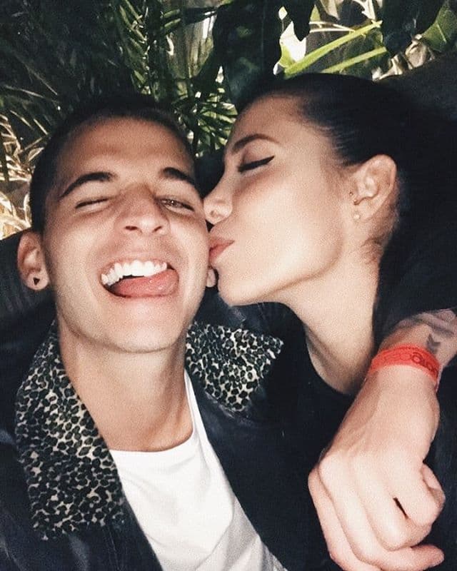 En su mensaje de despedida la 'youtuber' colombiana asegura que cumplirá los sueños que tenían en común.
<br>