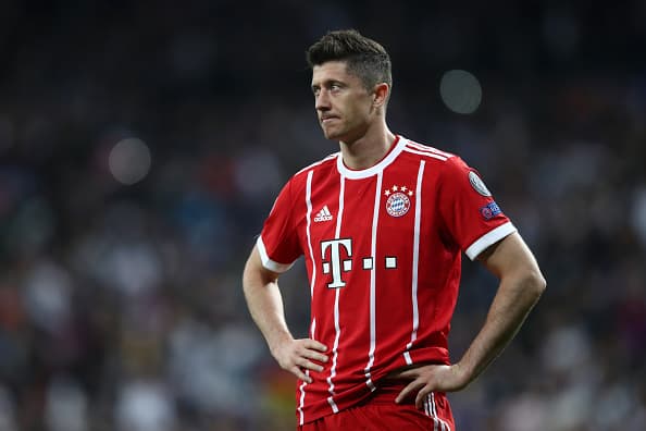 El polaco podría vestirse de blanco después de Rusia 2018.