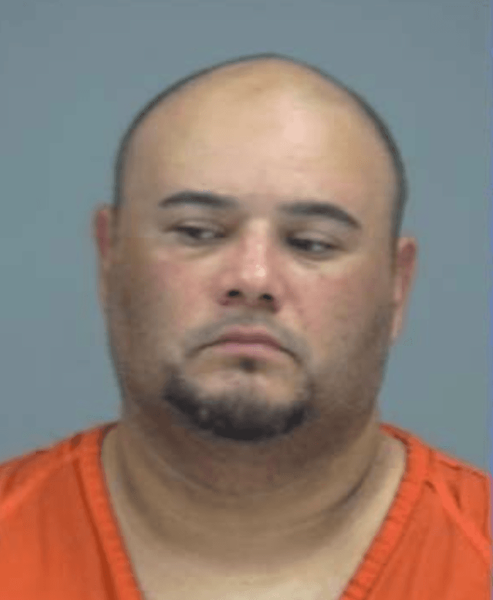 Residente de Arizona se declara culpable de disparar, matar y enterrar a una pareja en 2015