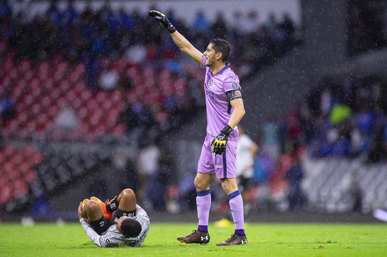 Con gol de último minuto el Cruz Azul derrotó a Léon y está más que vivo en el Apertura 2022.