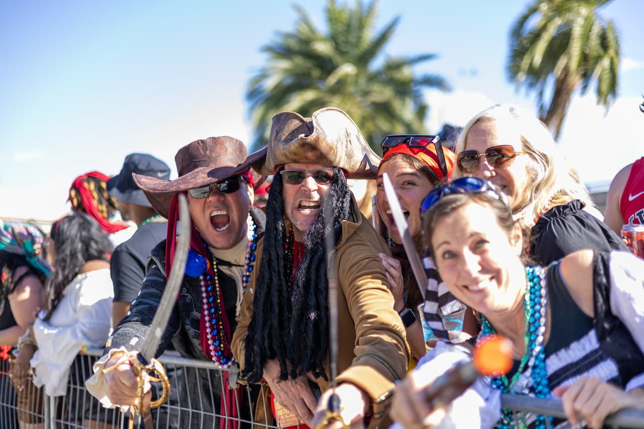 El Departamento de Policía de Tampa informó que se realizaron 18 arrestos durante Gasparilla.