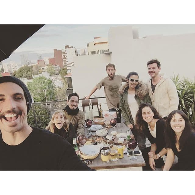 En estas fechas los actores han aprovechado para reunirse con sus amigos.