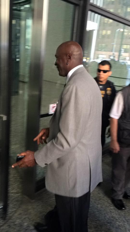 Por el momento se desconoce el monto que fijará el juez, pero se especula que podrían ser varios millones de dólares.