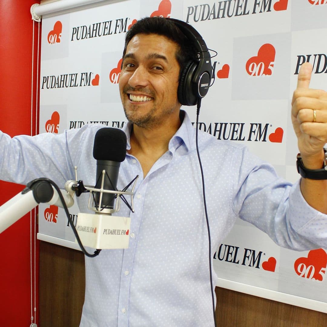 "Esta decisión fue tomada sabiendo que mi familia me apoya", dijo el conductor al programa ‘Muy buenos días’ de la televisión chilena. Con esta idea en la cabeza, Rafa está listo para adaptarse a la que será su nueva vida.