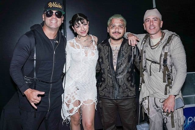 Ahora es la cantante argentina de 28 años la que demuestra el amor que le profesa a Christian.