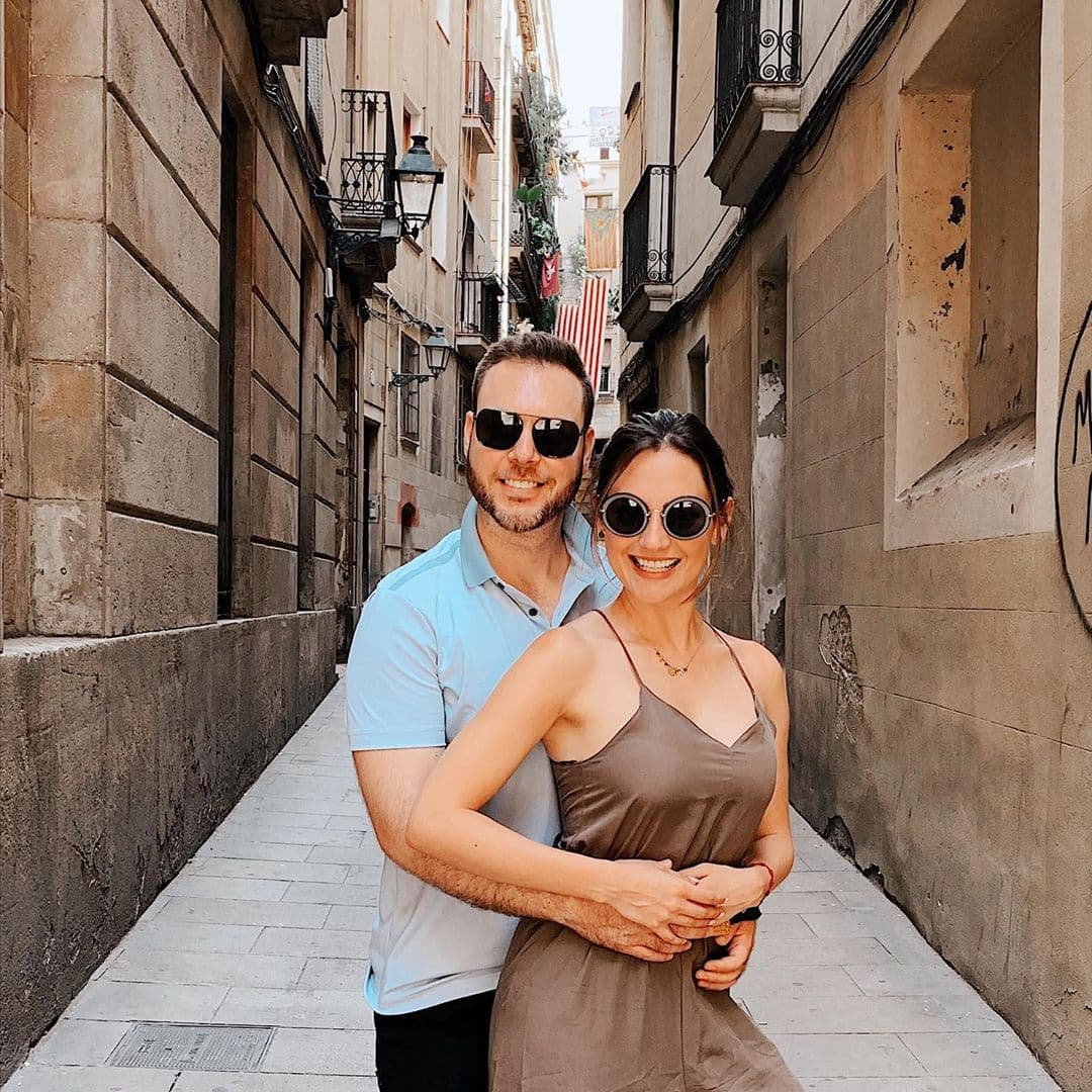 En el mismo mensaje, la presentadora reveló que no se sentía bien al momento en que le tomaron la foto, incluso, tuvo que tomar un medicamento.