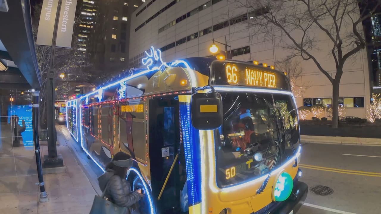 Tren y autobús de Navidad en Chicago: inician recorridos de temporada en CTA