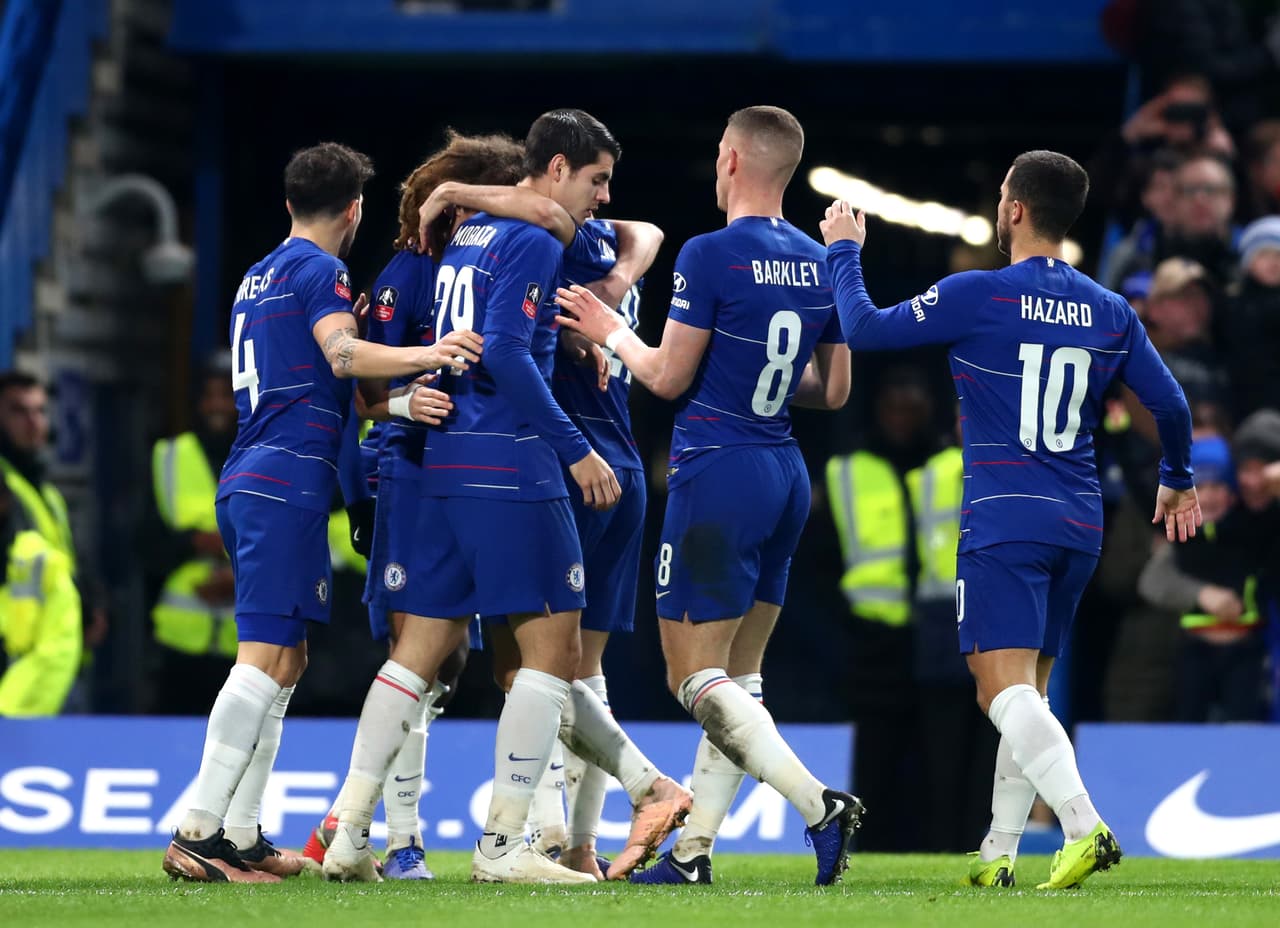 El delantero español solo tuvo que empujar la pelota a la red y celebrar de esa manera el 1-0 para su equipo.