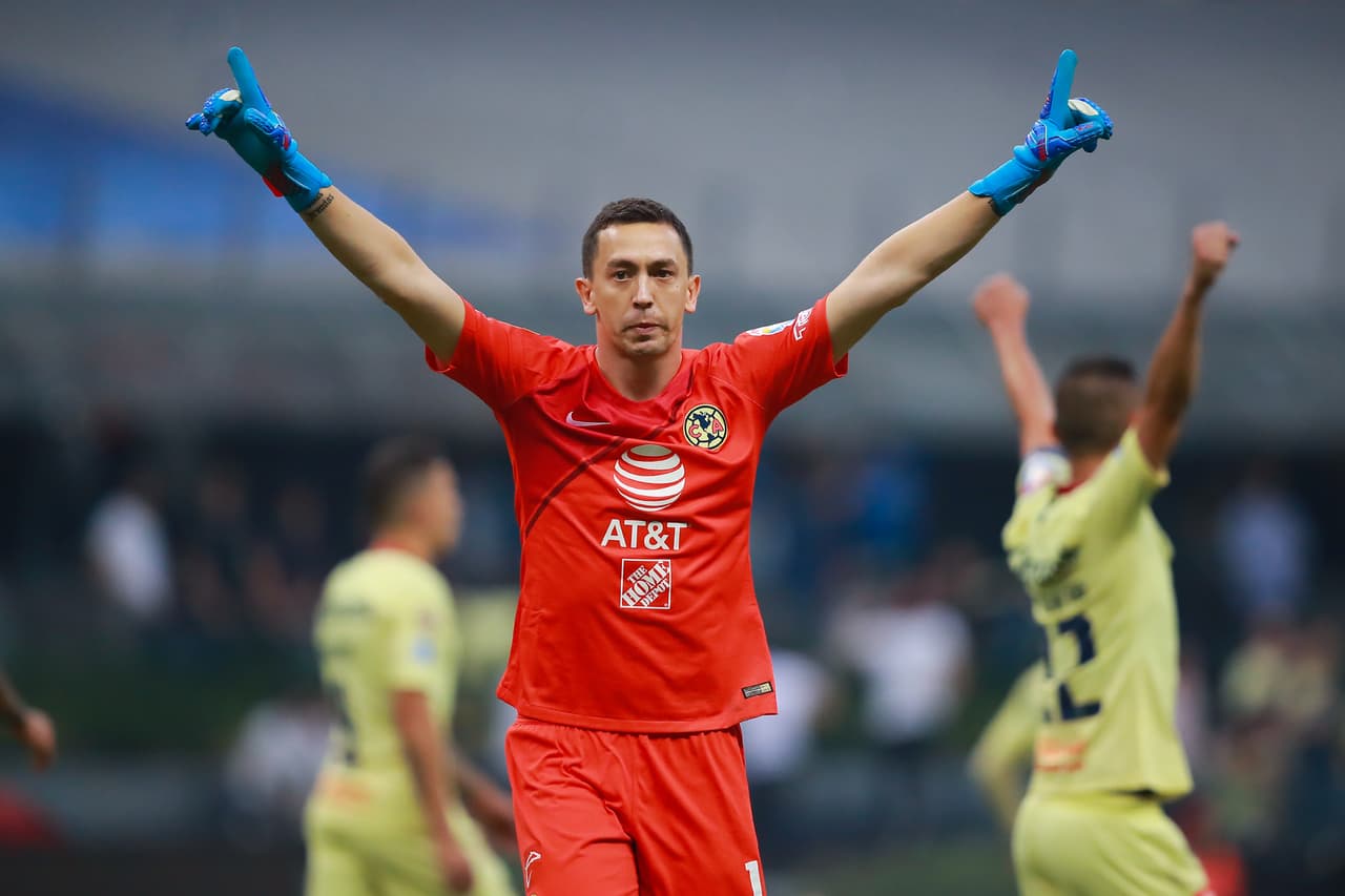 <b>Agustín Marchesín</b> conquistó Liga, Copa y Campeón de Campeones en los dos años que jugó para Las Águilas.