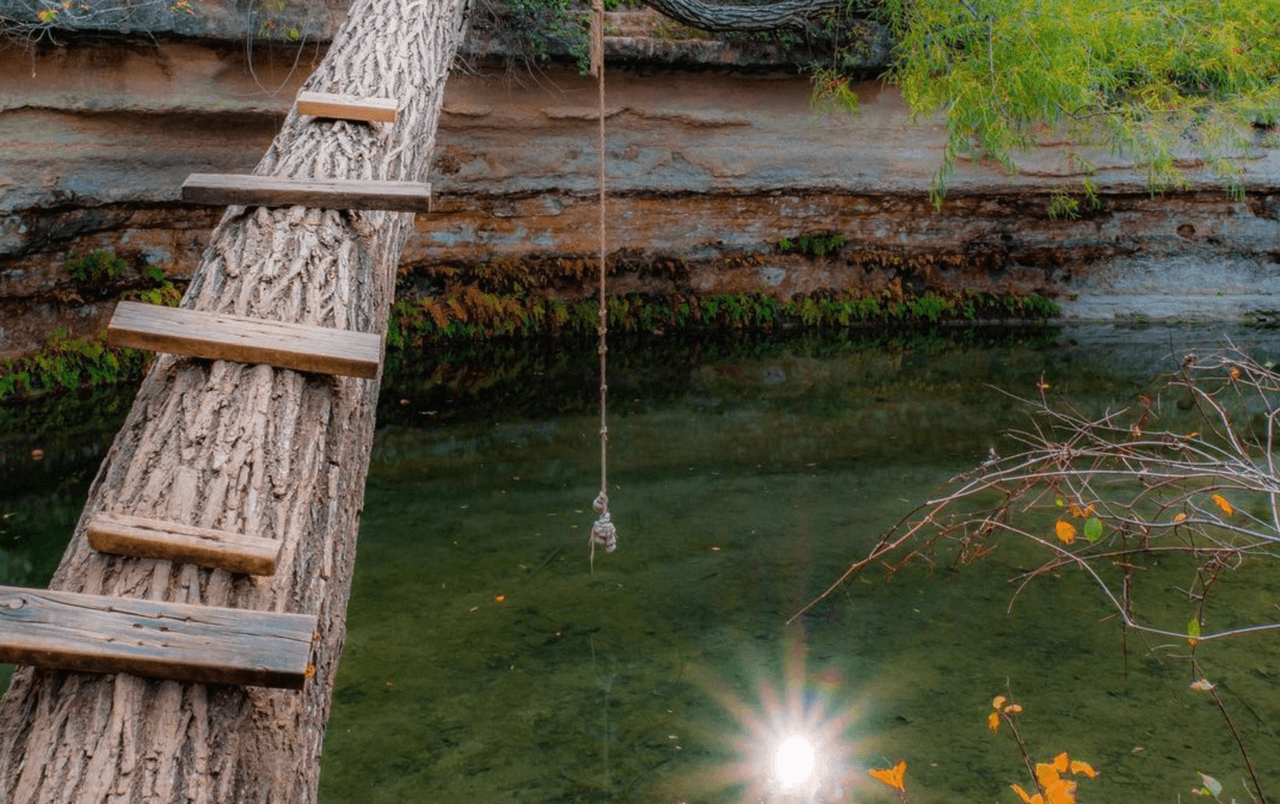 <a href="https://www.austintexas.org/listings/st-edwards-park/9653/">St. Edward’s Park & Trail</a> - Senderismo cerca de Austin