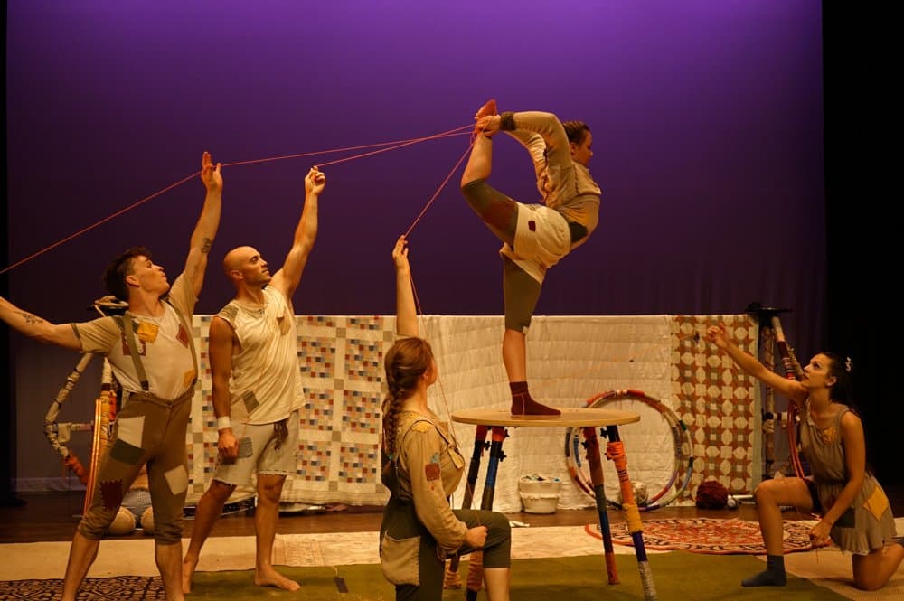 <b>Evento</b>: Atlanta Fringe Festival
<br>
<b>Fechas</b>: 5 al 11 de junio
<br>
<b>Lugar: </b>Varios
<br>
<b>Sitio web</b>:
<a href="https://atlantafringe.org/">https://atlantafringe.org/</a>
<br>
<br>Festival anual de artes escénicas que presenta danza, teatro, títeres, comedia, artes circenses y otras actuaciones.