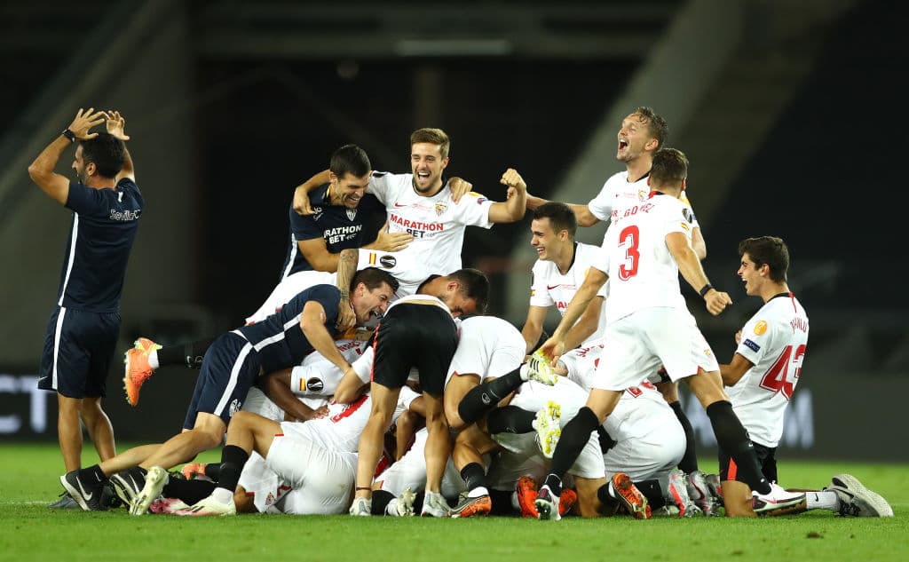 Las postales de la celebración del cuadro de Lopetegui tras imponerse al Inter en la final.