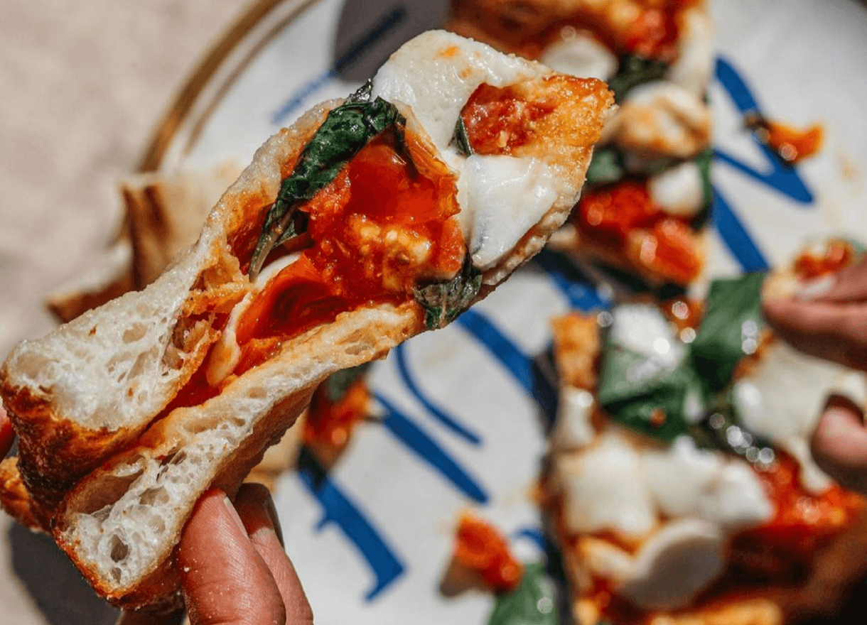 <a href="https://songenapule.nyc/" target="_blank">Song E Napule</a> - Las mejores pizzas en NYC