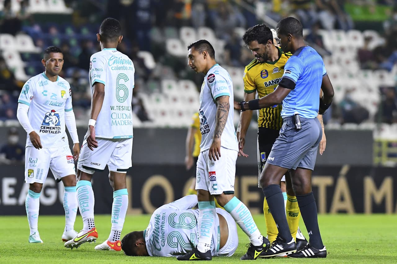 Elías Hernández vuelve a aparecer en la vuelta, le da la victoria 1-0 a León, poen el 3-0 definitivo en global y aseguran su liugar en los cuartos de final.