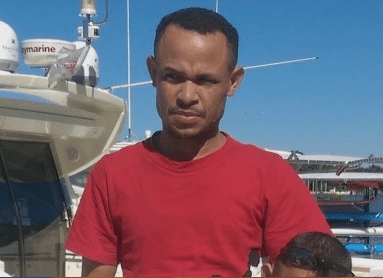 De acuerdo con los familiares, el hombre se llamaba José Luis Sánchez, de 43 años.