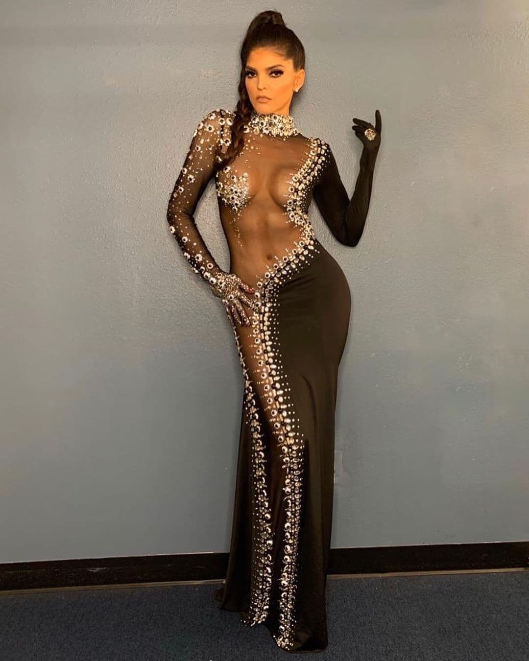 Asà fue cómo apareció Ana Bárbara en el último show del programa de televisión.