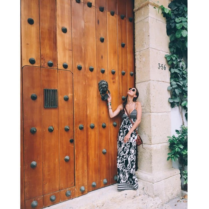 Las mejores poses de Nastassja desde Instagram.