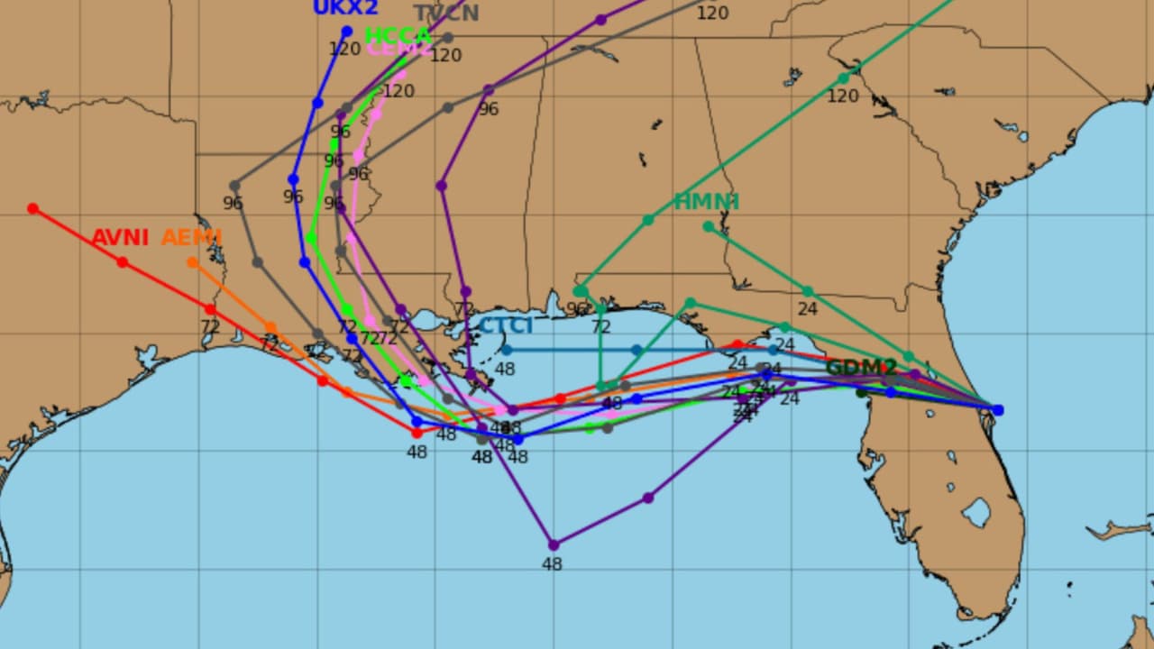 Houston monitorea un disturbio tropical frente a Florida que podría avanzar hacia el Golfo en las próximas horas