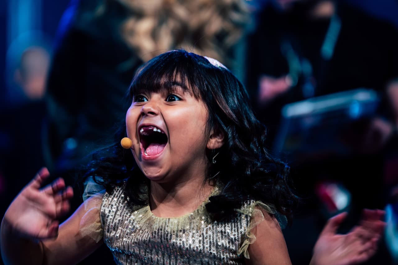 Ella es Natalia, la capitana del escuadrón 'Los Conquistadores', quien con su espontaneidad y de la mano del talento de sus compañeros llegaron a la final.