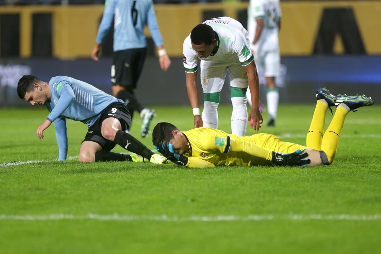 De Arrascaeta marcó un doblete que ayudó para que Uruguay se impusiera a Bolivia que apretó al final pero no le alcanzó.