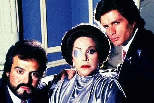 En esta telenovela producida por Carlos Téllez se mostraba a una criminal como 'Catalina Creel' (María Rubio) quien junto a su hijo 'Alejandro' (
<b><a href="http://www.univision.com/temas/alejandro-camacho">Alejandro Camacho</a></b>) era capaz de engañar a una humilde muchacha para utilizar su vientre y poder quedarse con todo el dinero.