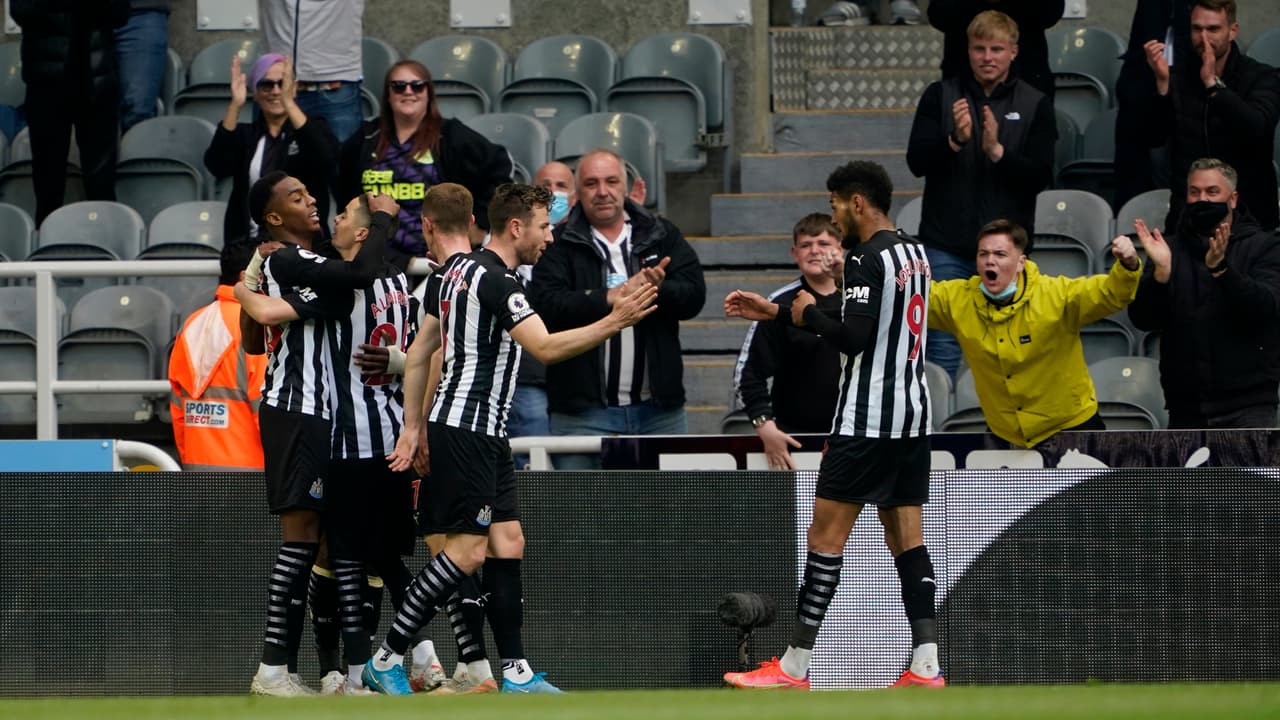Newcastle se impone a Sheffield United con marcador de 1-0 durante la penúltima fecha de la Premier League. El único tanto del encuentro fue por parte de Willock con asistencia de Murpy y así se cerró la temporada en el St. James Park.