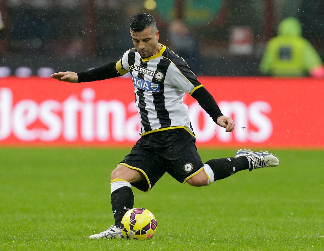 4 - Antonio Di Natale - exfutbolista italiano - 14 penales fallados.