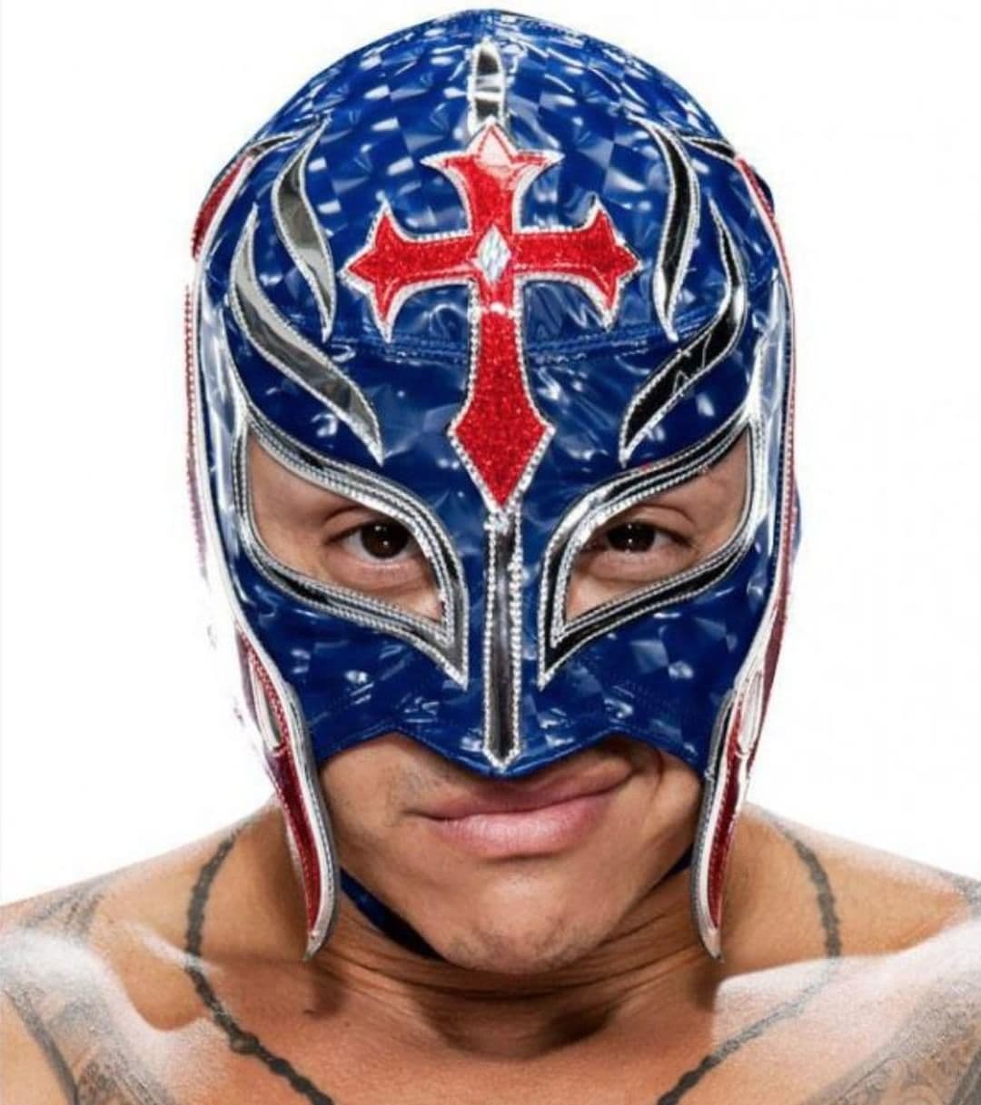 WWE anunció el regreso de Rey Mysterio a su empresa para el especial Smackdown 1000 a realizarse el próximo 16 de octubre.