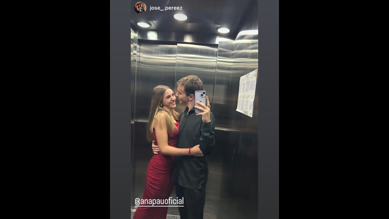 Ana Paula Martínez replicó la foto donde aparece muy cariñosa junto a un joven llamado José Pérez.