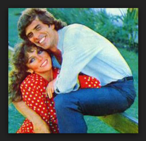 El argentino y Verónica Castro mantuvieron un noviazgo que duró tres años, el cual comenzó cuando protagonizaron el melodrama 'Verónica: el rostro del amor'.
<br>