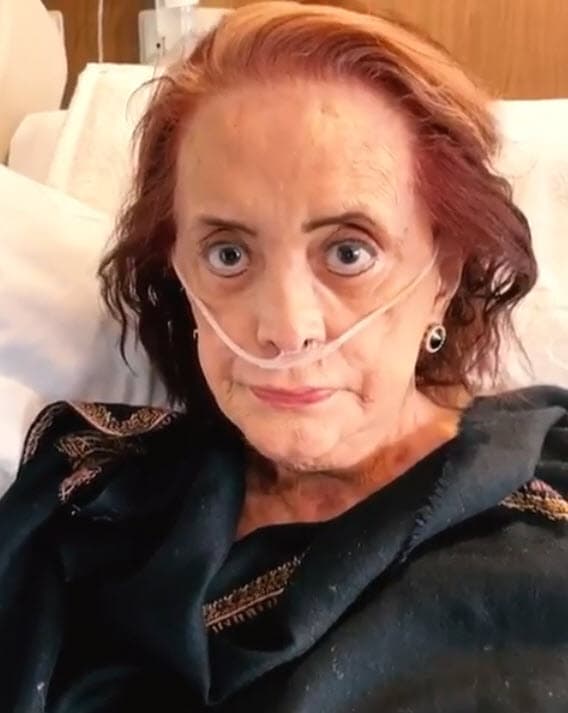 El 28 de julio Cecilia Romo tuvo mejoría y envió un mensaje a sus seguidores a través de la cuenta de Instagram de su hija: “Hola, quiero decirles que gracias a sus oraciones voy mucho mejor, cada día mejoro más. Estoy muy contenta muy agradecida con todos ustedes de verdad muchas gracias amigos de Clau y quiero que vean que estoy feliz".