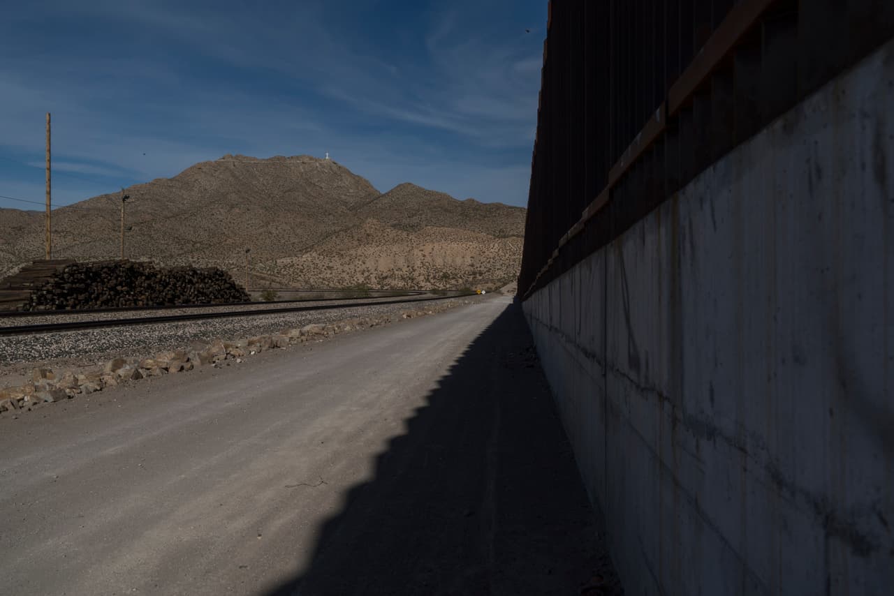 Aumentan los cruces de inmigrantes por esta difícil frontera amenazada por bandas criminales dedicadas al secuestro