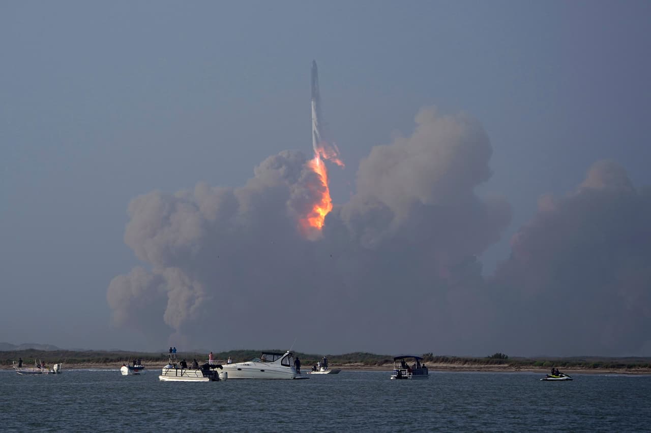 La Starship de SpaceX explota pocos minutos después de despegar en su primer vuelo de prueba