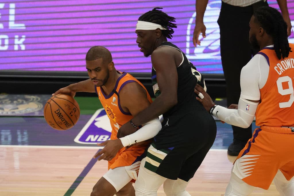 Giannis Antetokoumpo brilla con los Milwaukee Bucks y logran remontar una ventaja de 0-2 para quedar campeones de la NBA. Los Bucks vencieron a los Suns 98-105 en el sexto juego de las Finales.