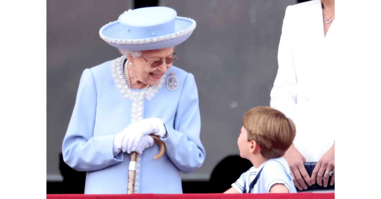 Reina Isabel II y el príncipe Louis
