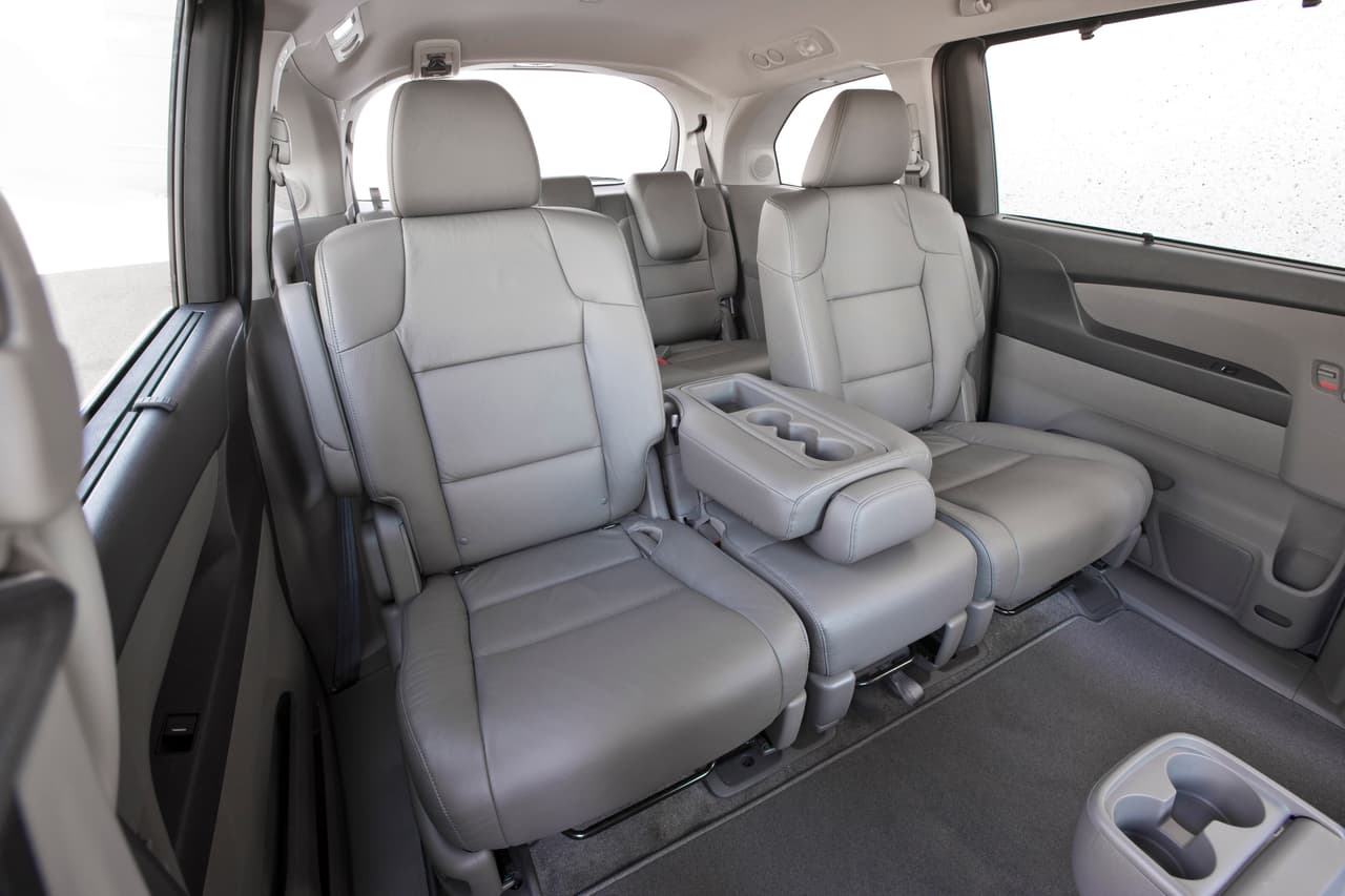 2015 Honda Odyssey Touring Elite.
