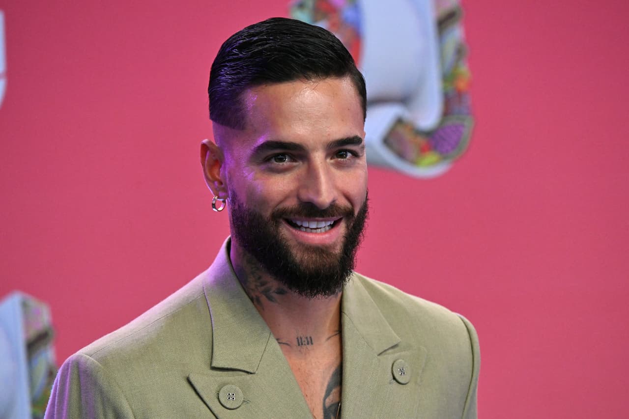 Maluma y Roselyn Sánchez serán anfitriones de la 26.ª Edición del Latin GRAMMY®