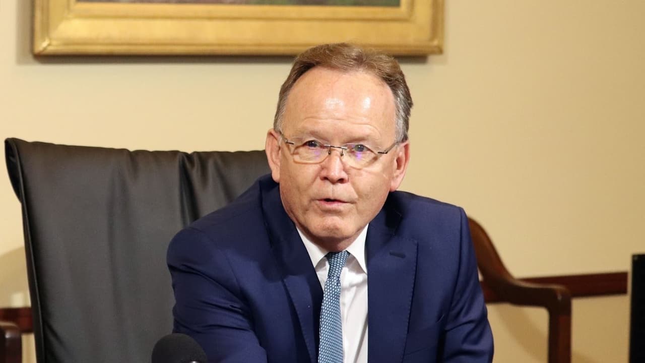 Stuart Adams, presidente del senado de Utah, obtuvo resultado positivo en prueba por anticuerpos de Coronavirus .