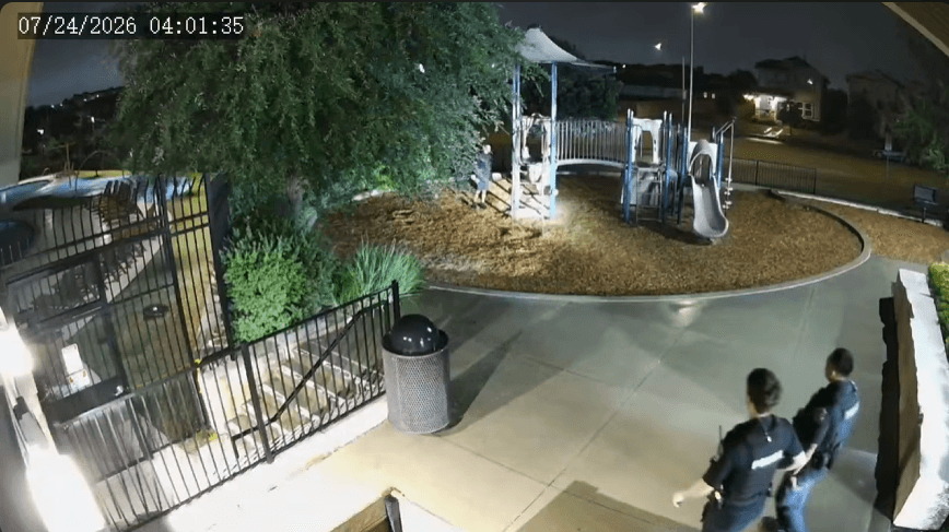 La policía de Austin mata a tiros a un adolescente que llamó al 911 para denunciar a un sujeto armado