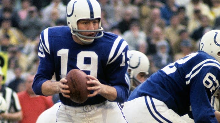 <b>Johhny Unitas</b>: Seleccionado en la 9ª ronda del Draft de 1955 y campeón con los Baltimore Ravens en 1970.