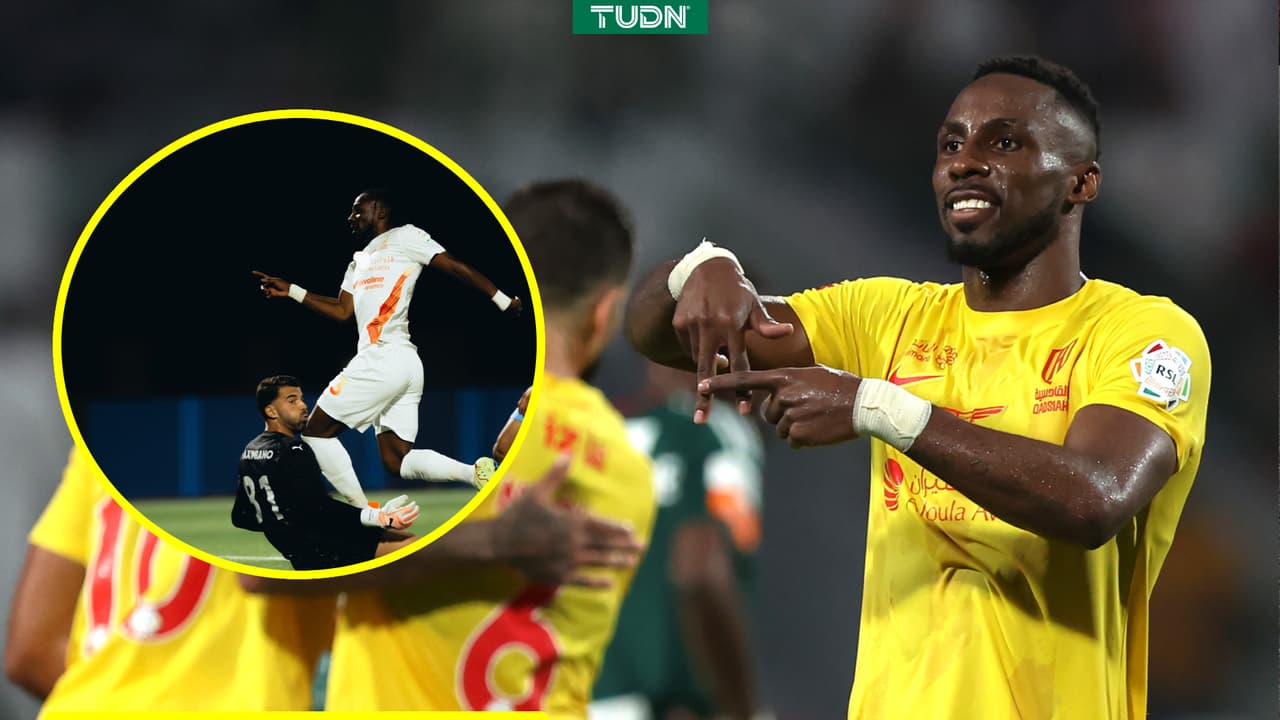 ¡Pantera goleadora! Quiñones se luce con TRIPLETE en Arabia Saudita