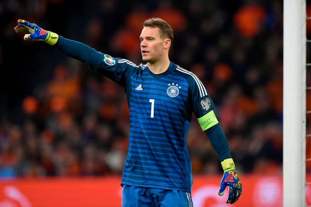 Manuel Neuer se molesta con Bayern por filtrar su contrato
